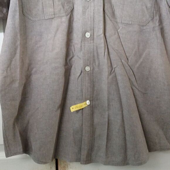 Markham tan/brown  button down short sleeve shirt  Sz M EUC - Picture 2 of 6